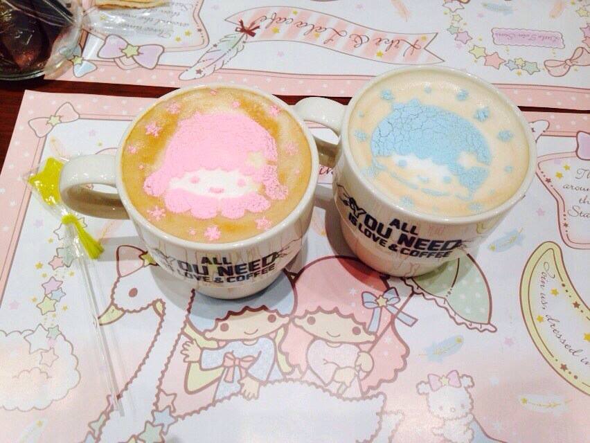 น่ารักมาเป็นคู่ กับ ร้านกาแฟ Kiki and Lala Cafe ที่ โตเกียว ประเทศญี่ปุ่น