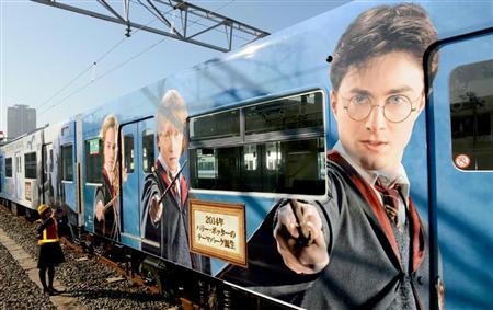 เหล่า Muggle ห้ามพลาด !! รถไฟ Harry Potter วิ่งตรงสู่ Universal Studio Japan